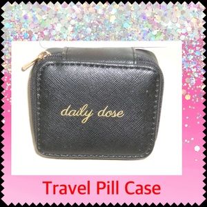 🇺🇸 SALE::,Daily Dose Travel Pill Case Unisex